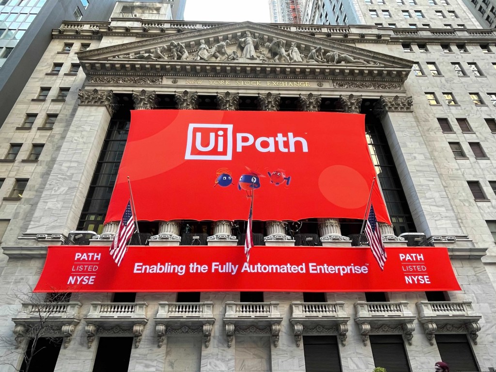 Ui Path sign above New York Stock Exchange